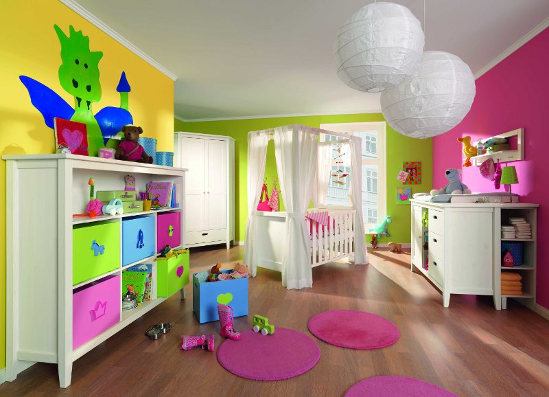 Babyzimmer Kinderzimmer Kiefer massiv weiß gewachst