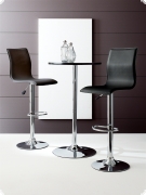 2x Barhocker Schwarz Chrom-Fuss Lederlook und Bartisch Marcus